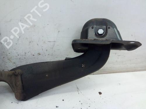 Right rear steering knuckle VW TOURAN (1T3) 1.2 TSI | BP27611145M28 