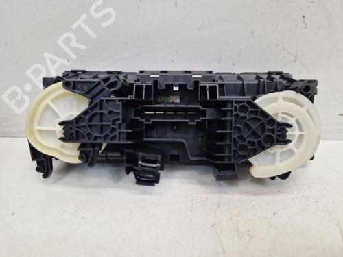 Climate control VW TRANSPORTER T5 Bus (7HB, 7HJ, 7EB, 7EJ) 1.9 TDI | BP32230162I5