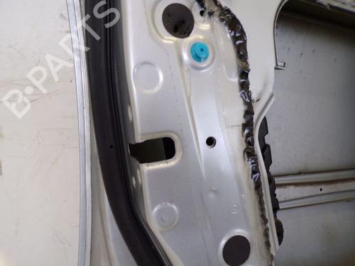Left front door MITSUBISHI GRANDIS (NA_W) 2.0 DI-D (NA8W) | BP29100143C2 