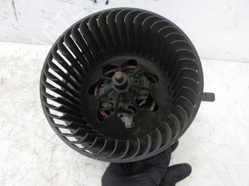 Heater blower motor VW GOLF V Variant (1K5) 2.0 TDI | BP37129258M62 - Image 4