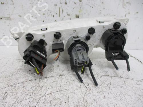 Climate control FORD TRANSIT CONNECT (P65_, P70_, P80_) 1.8 TDCi | BP37111181I5 - Image 2