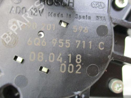 Rear wiper motor VW POLO (9N_, 9A_) 1.2 | BP19293181M102 