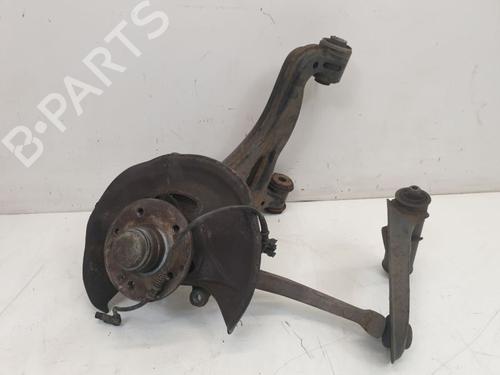 Used Right front steering knuckle Right front steering knuckle MERCEDES-BENZ SLK (R170) 230 Kompressor (170.447) (193 hp) 33907769 33907769