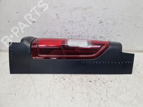 right-taillight-renault-trafic-iii-van-fg_-2014-38507671 main image