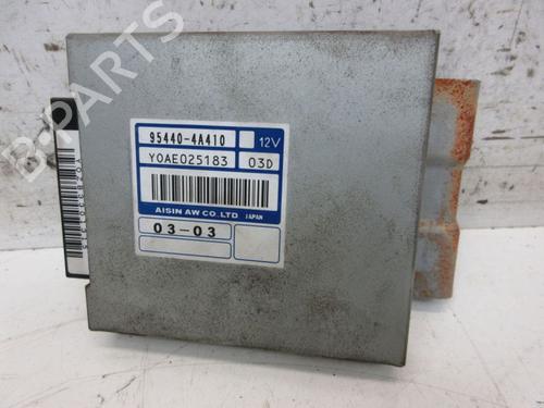 Used Gearbox control unit HYUNDAI TERRACAN (HP) 2.9 CRDi 4WD (150 hp) 30668283