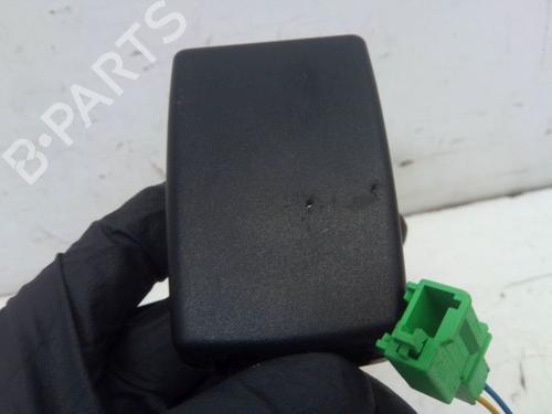 Seat buckle VW POLO V (6R1, 6C1) 1.4 (6R1) | BP31703107I32 