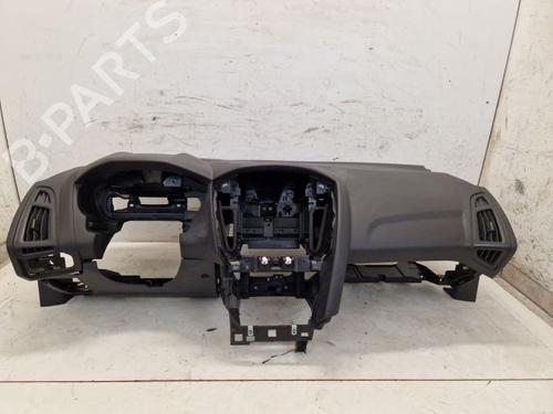 other-ford-focus-iii-turnier-2010-2011-2012-2013-2014-2015-2016-2017-2018-2019-2020-37139987 main image