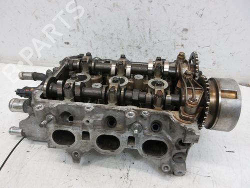 Used Cylinder head TOYOTA YARIS (_P9_) 1.0 VVT-i (KSP90_, KSP90R) (69 hp) 18807849