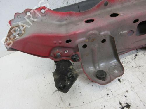 Crossmember TOYOTA YARIS (_P9_) 1.4 D-4D (NLP90_, NLP90R) | BP19296570C162 