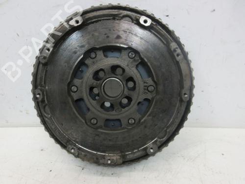 Used Flywheel DACIA DOKKER Express Box Body/MPV 1.3 TCe 130 (FENE) (131 hp) 28307345