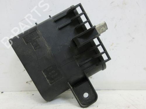 Used Ignition distributor AUDI A3 (8P1) 3.2 V6 quattro (250 hp) 19291027