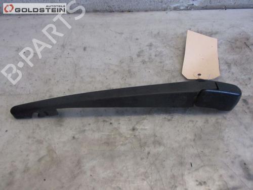 Used Front windshield wiper arm MITSUBISHI OUTLANDER II (CW_W) 2.0 DI-D (CW8W) (140 hp) 13760085