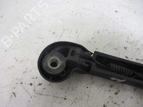 Front windshield wiper arm AUDI A1 Sportback (8XA, 8XF) 1.2 TFSI | BP25826139C143 
