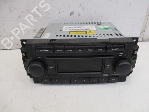 Used Radio JEEP GRAND CHEROKEE III (WH, WK) 3.7 V6 (214 hp) 28174782