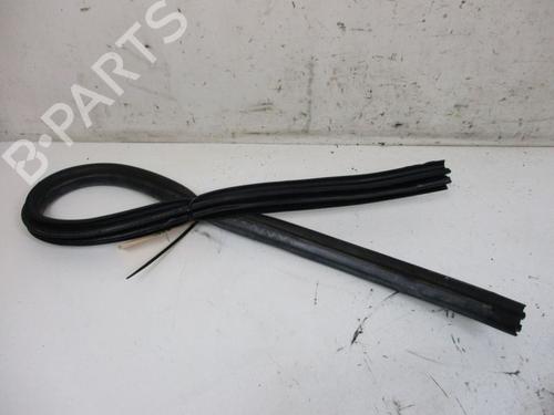 Used Rubber door seal MINI MINI Convertible (F57) Cooper S (192 hp) 18798981