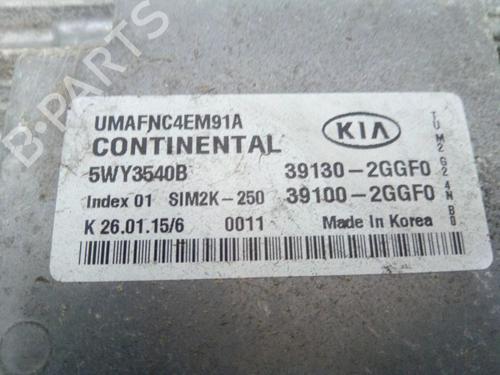 Computer motormanagement KIA SORENTO III (UM) 2.4 GDI | BP29523563M57