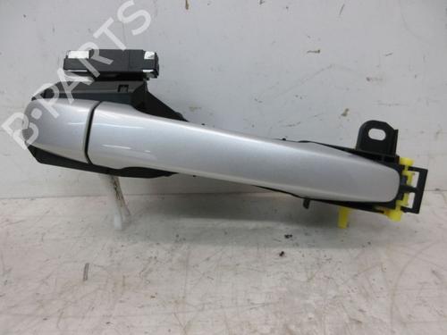 Used Rear right exterior door handle TOYOTA AVENSIS Estate (_T27_) 2.2 D-4D (ADT271_, ADT271R) (177 hp) 29094816