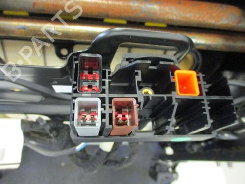 Left front seat VOLVO V70 III (135) 2.4 D | BP37113693C15 - Image 9