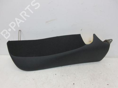 rear-seat-mercedes-benz-eqs-v297-2021-29097973 main image