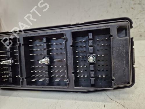 Fuse box OPEL ANTARA A (L07) 2.0 CDTI 4x4 | BP37137189E1 - Image 7