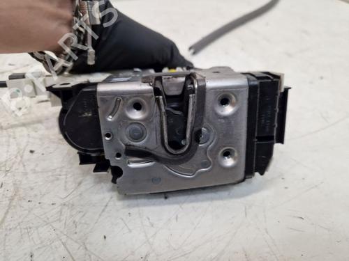 Front right lock VW CRAFTER 30-50 Van (2E_) 2.0 TDI | BP27642256C97 
