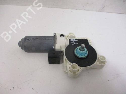 Used Right rear window motor Right rear window motor 37115135 37115135