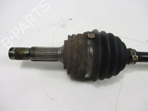 Left front driveshaft PEUGEOT 108 1.0 VTi | BP37113401M38 - Image 2