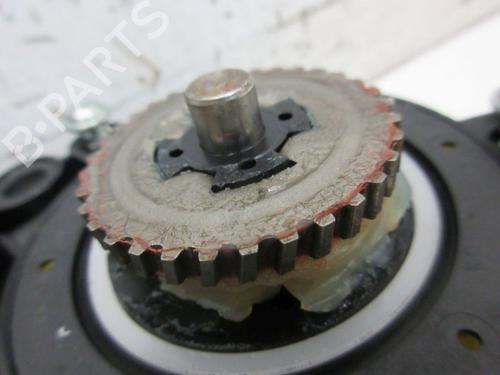 Right rear window motor JEEP CHEROKEE (KJ) 3.7 4x4 | BP29091245E22