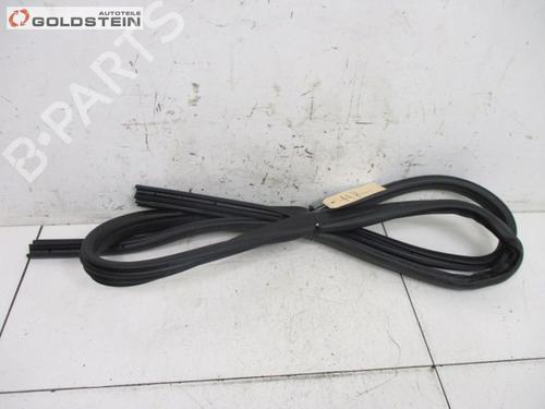 Used Rubber door seal FORD FOCUS III Turnier 1.0 EcoBoost (125 hp) 18788141