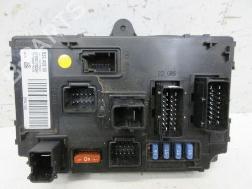 Fuse box PEUGEOT 407 (6D_) 2.0 HDi 135 (6DRHRH, 6DRHRE, 6DRHRG, 6DRHRJ) | BP19294796E1 