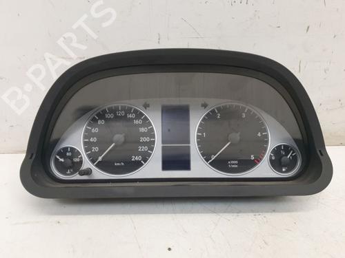 Used Display monitor Display monitor MERCEDES-BENZ B-CLASS Sports Tourer (W245) B 180 CDI (245.207) (109 hp) 34737985 34737985
