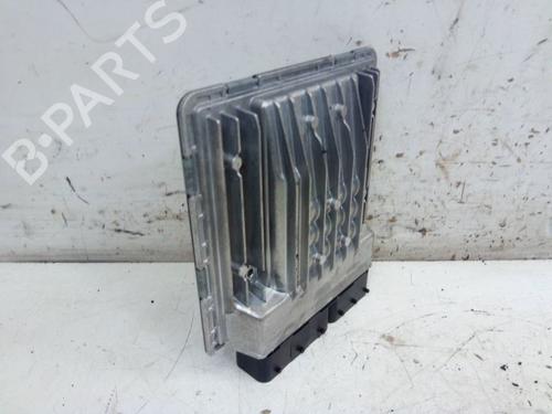 Used Engine control unit (ECU) BMW 5 Touring (E61) 525 xi (218 hp) 27507900