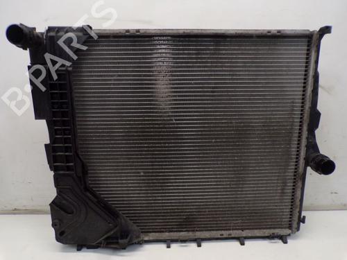 Used Water radiator BMW X3 (E83) 3.0 i xDrive (231 hp) 29101571