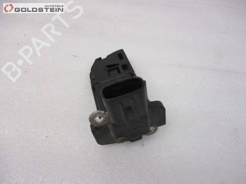 Used Mass air flow sensor TOYOTA AVENSIS Saloon (_T27_) 2.0 D-4D (ADT270_, ADT270R) (126 hp) 18757219