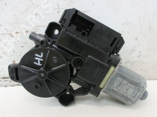 Rudehejsemotor bagstkærm venstre VW POLO V (6R1, 6C1) 1.4 (6R1) (85 hp) 29093253