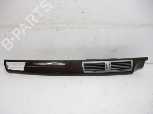 Used Air vent BMW 7 (E65, E66, E67) 730 Ld (231 hp) 18795358