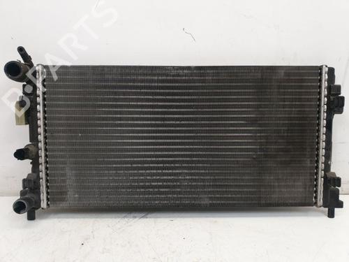 Used Water radiator Water radiator 37145692 37145692