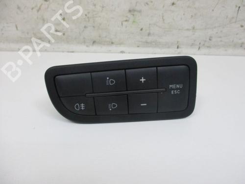 Used Headlight switch FIAT GRANDE PUNTO (199_) 1.3 D Multijet (75 hp) 18800261
