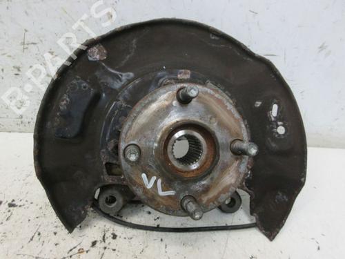 Used Left front steering knuckle TOYOTA YARIS (_P9_) 1.4 D-4D (NLP90_, NLP90R) (90 hp) 29092223