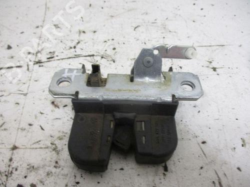 Used Tailgate lock VW POLO (9N_, 9A_) 1.2 (60 hp) 18799310