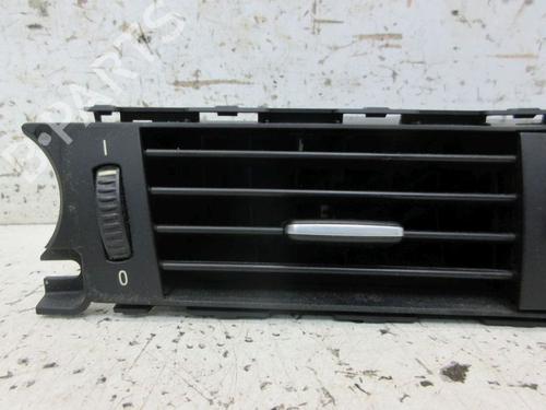 Air vent BMW 3 Touring (E91) 320 d | BP37126332I21 - Image 4