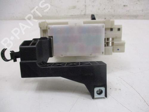 Fuse box PEUGEOT 108 1.0 VTi | BP37113352E1 - Image 4