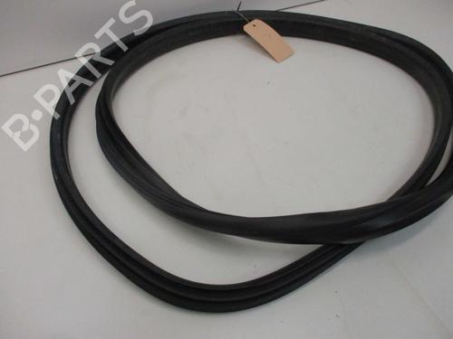 Rubber door seal RENAULT CLIO IV (BH_) 1.2 TCe 120 (BHM0) | BP29083645C142 