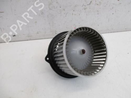 Used Heater blower motor HYUNDAI i30 Estate (FD) 1.6 CRDi (90 hp) 30668024