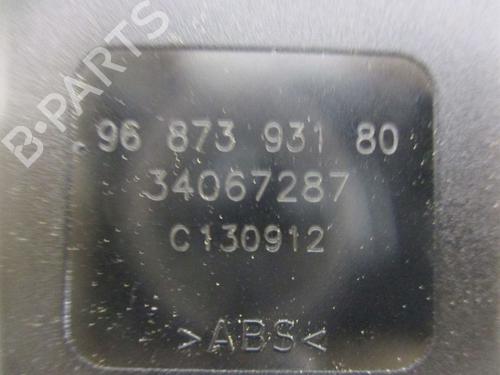 Seat buckle CITROËN C3 II (SC_) 1.6 HDi | BP18795370I32