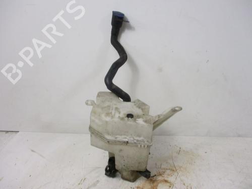 Used Front windshield wiper arm VOLVO V70 III (135) 2.4 D (163 hp) 18796251