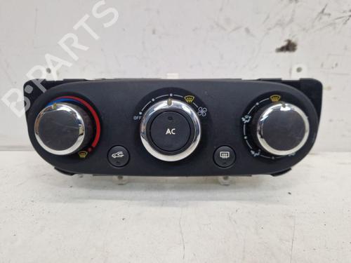 Used Climate control Climate control 37143629 37143629
