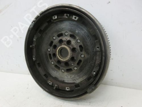 Kopling /lamell MERCEDES-BENZ A-CLASS (W169) A 200 (169.033, 169.333) (136 hp) 29097574