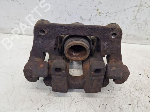 Used Right front brake caliper BMW X3 (F25) xDrive 20 d (184 hp) 24661815