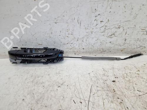 Used Front right exterior door handle Front right exterior door handle 37137512 37137512